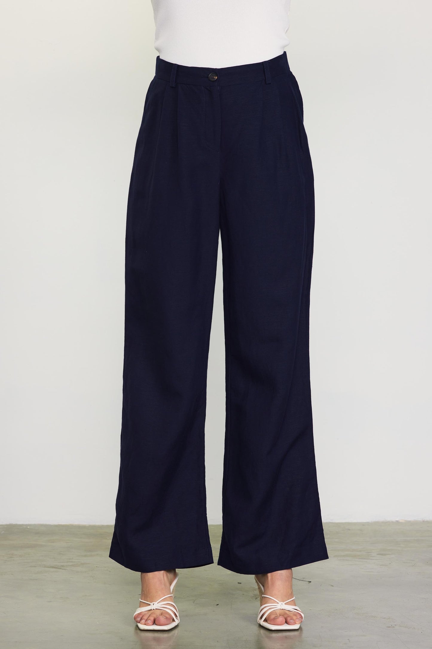 linen blend trouser