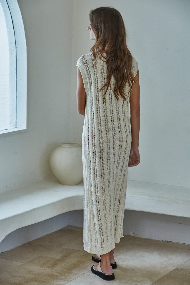 nicole sleeveless midi dress