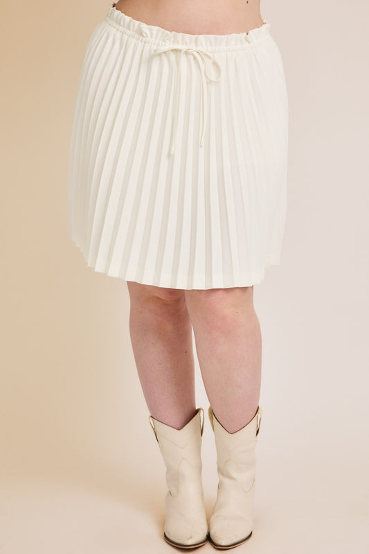 paper bag pleated skirt with shorts-curvy