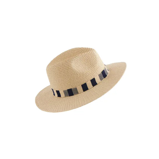 ramona hat