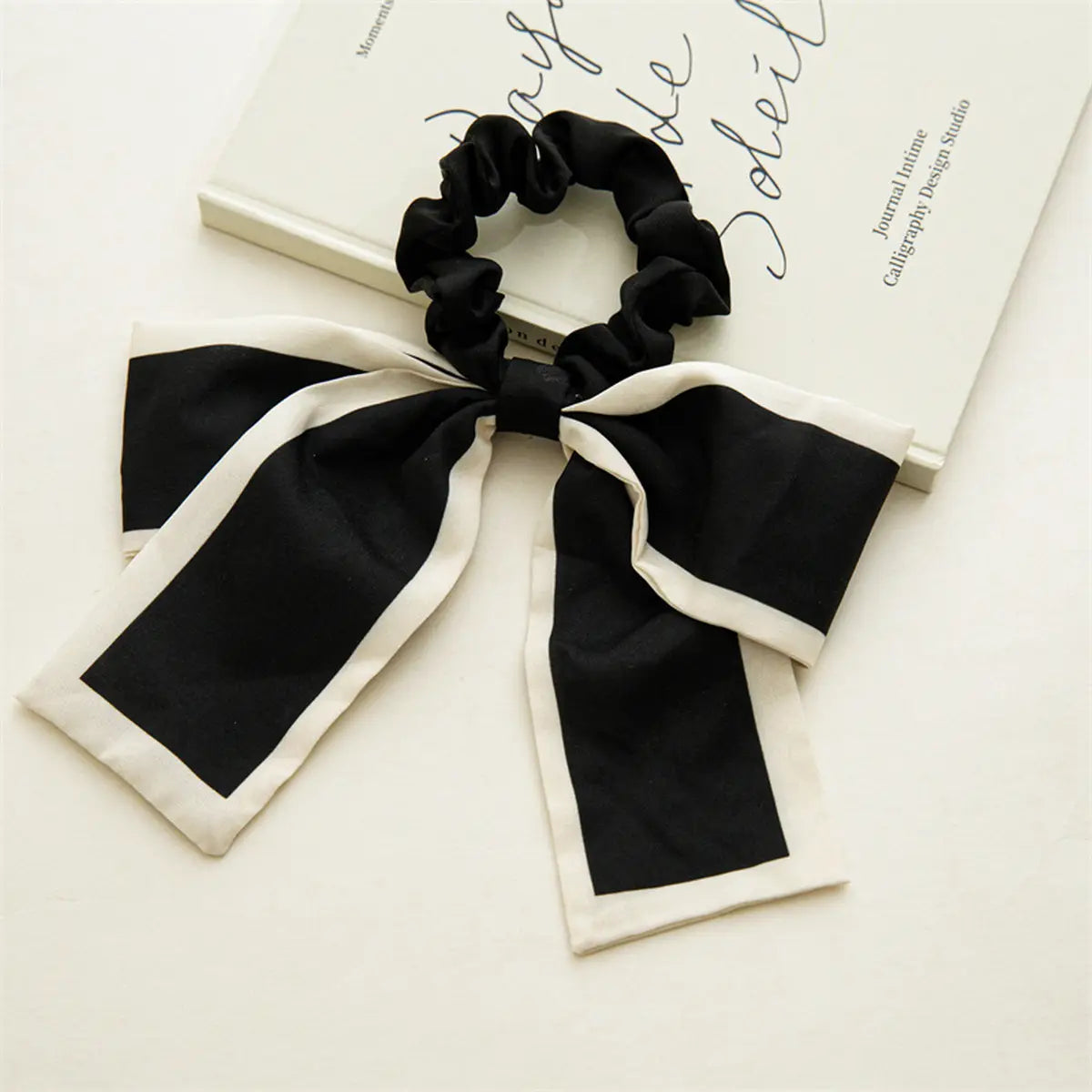 retro ribbon scrunchie