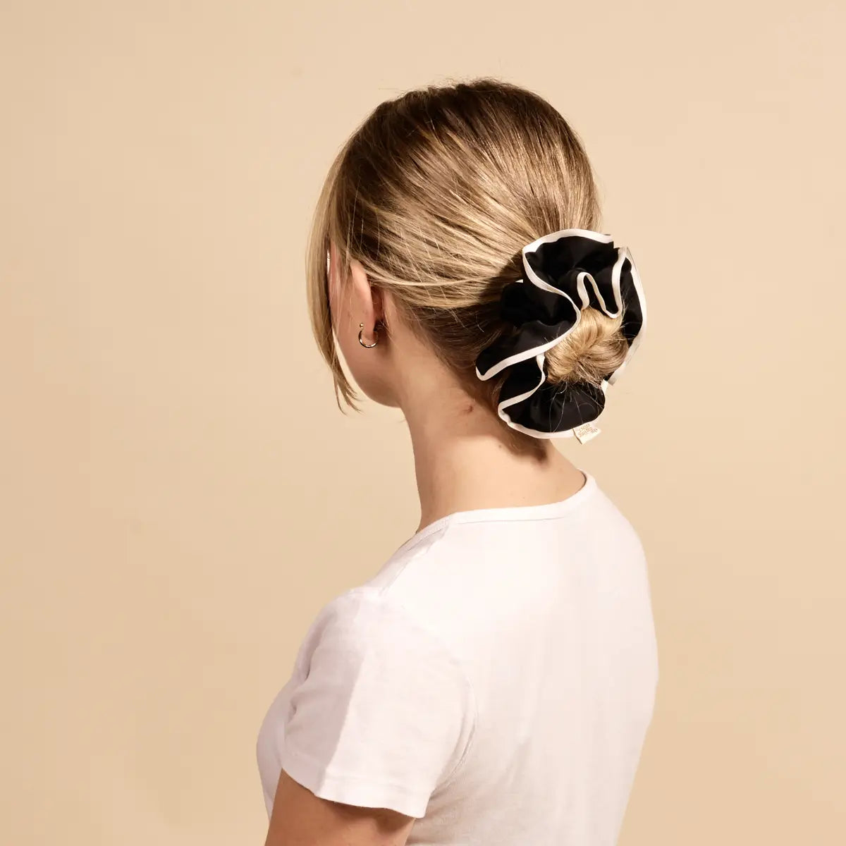 ruffle up scrunchie