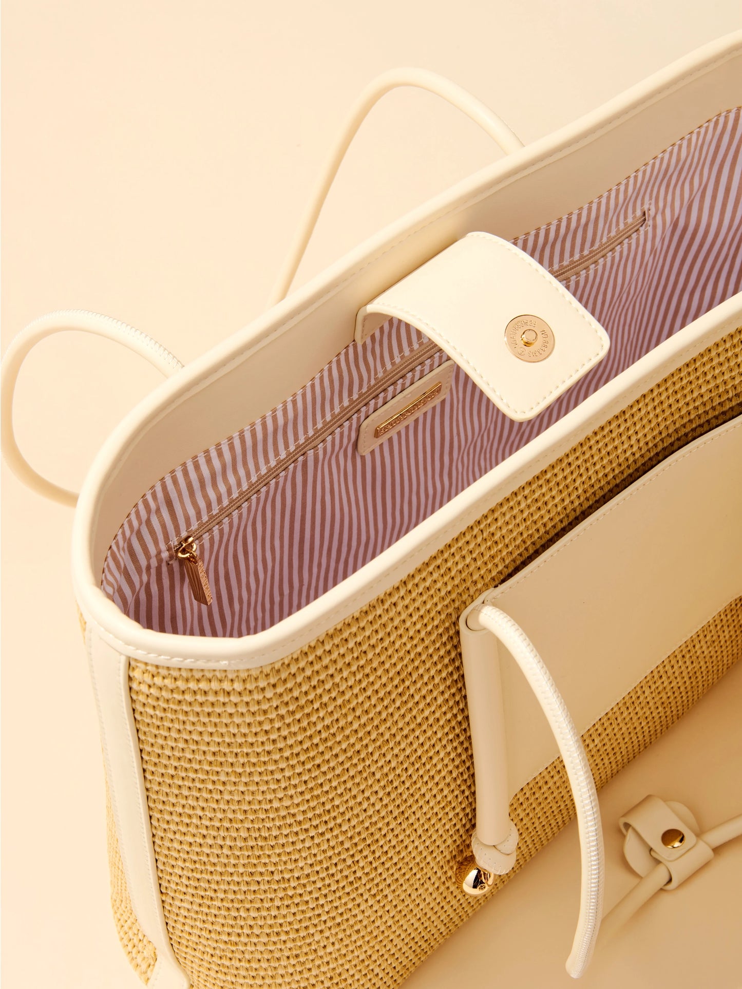 salerno tote