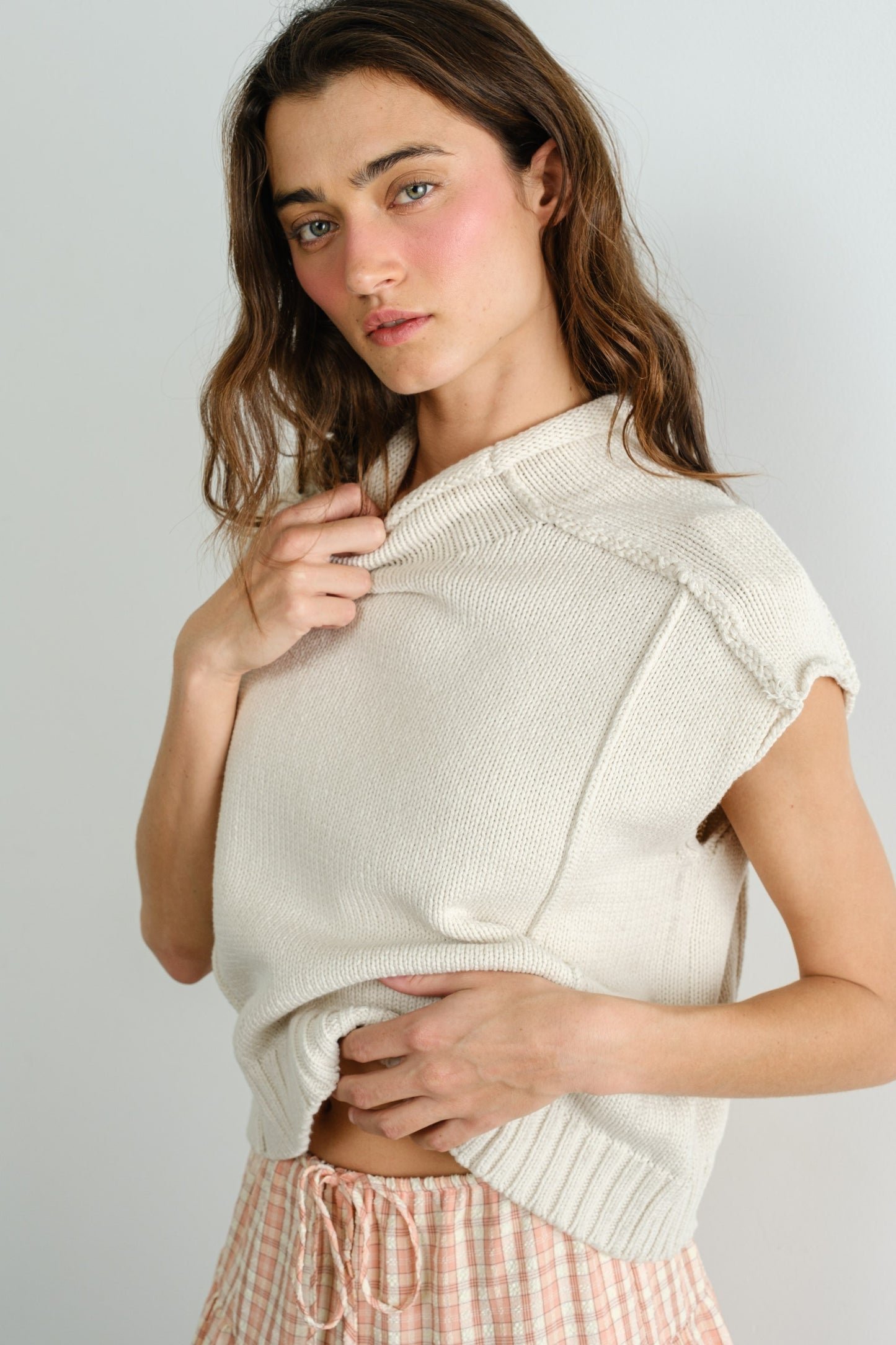 seam detail knit vest