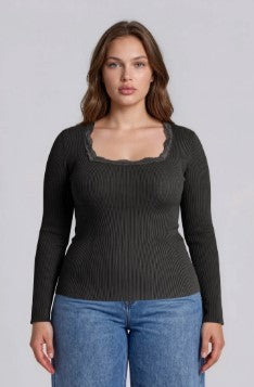 sienna square neck sweater top-curvy