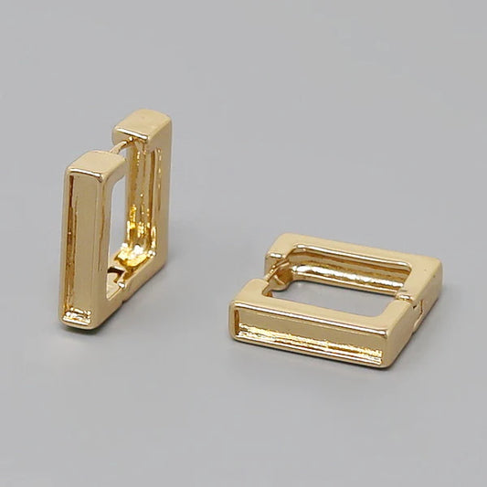 square shape metal hoop earring