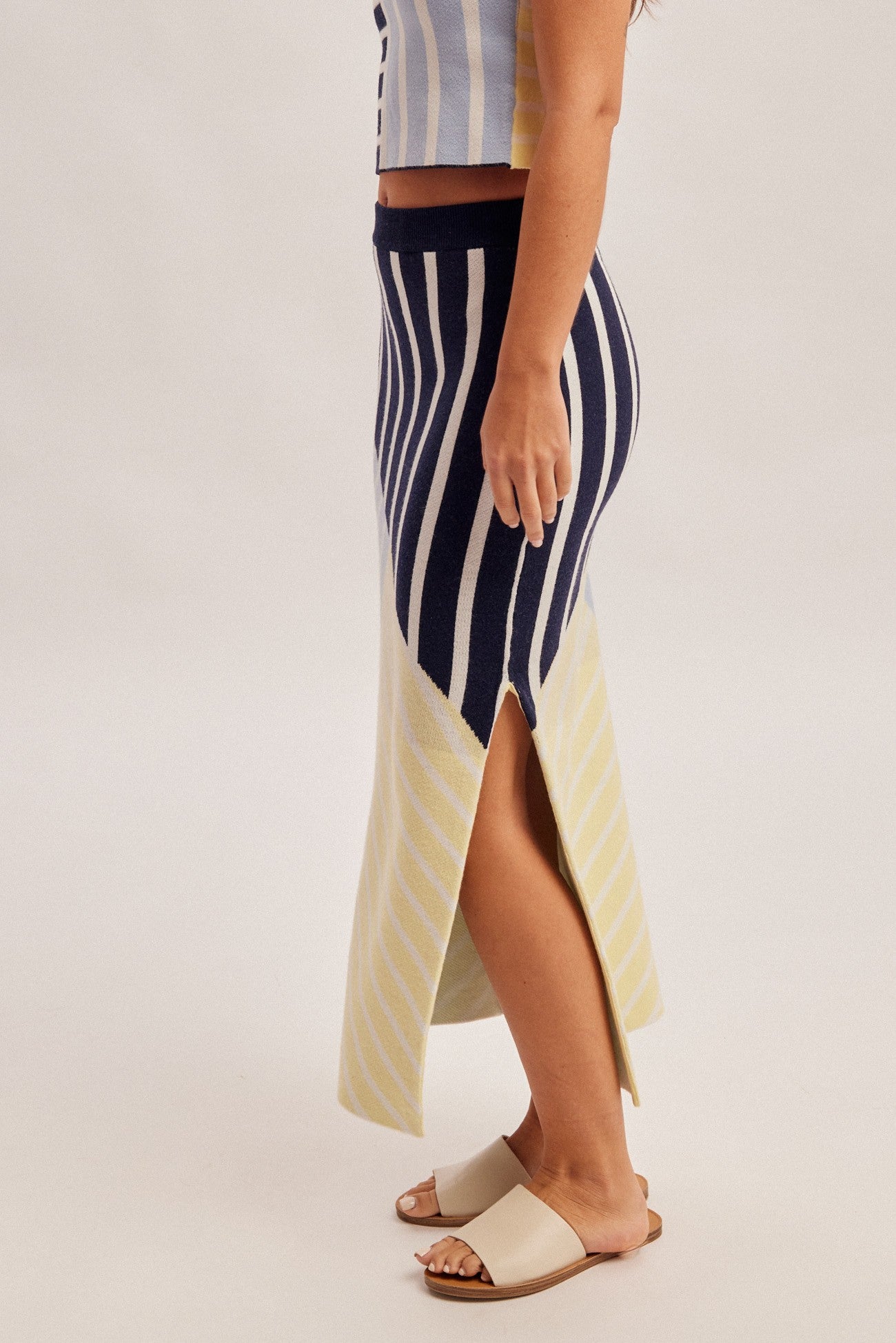stripe color block knit midi skirt