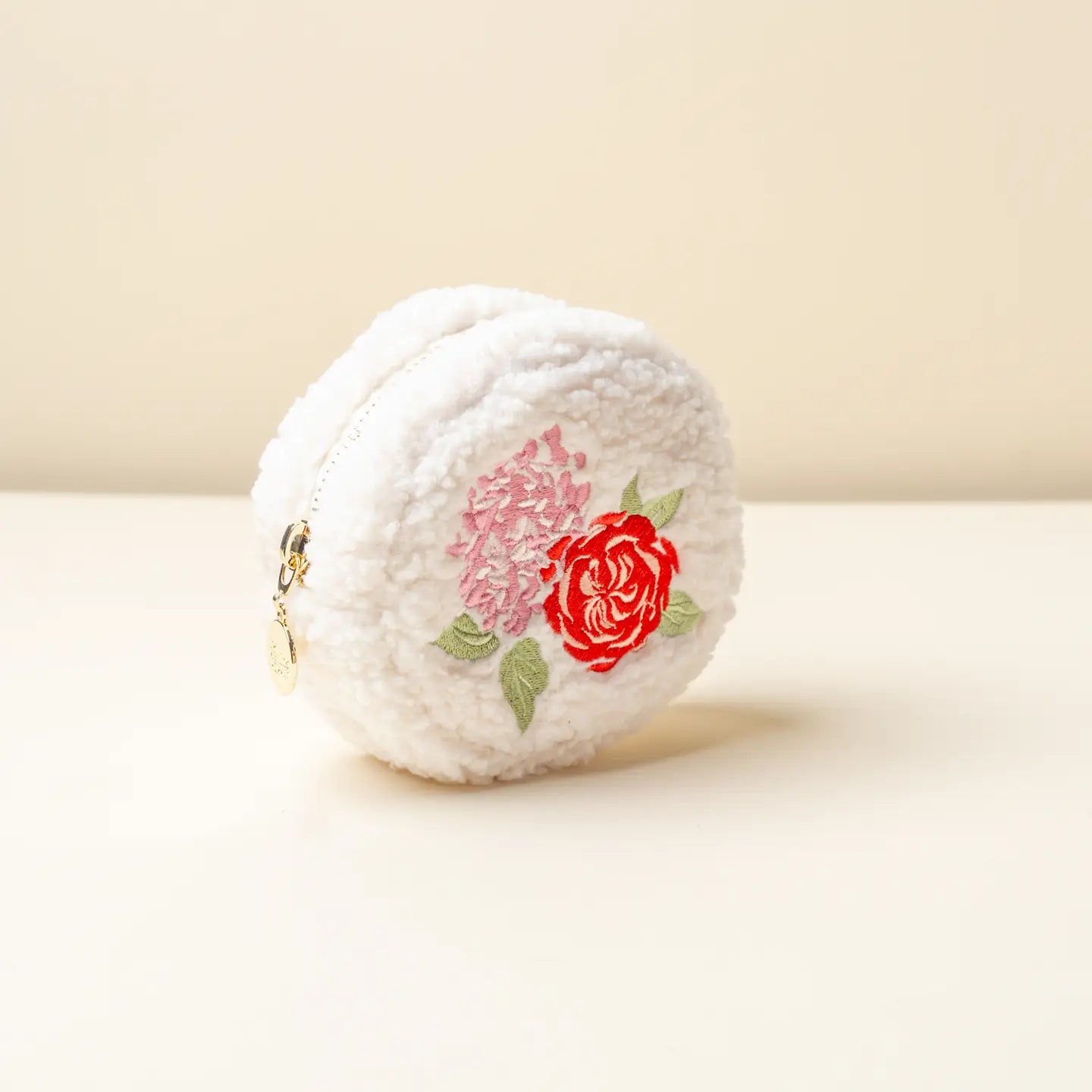 Teddy pouch circle-roses