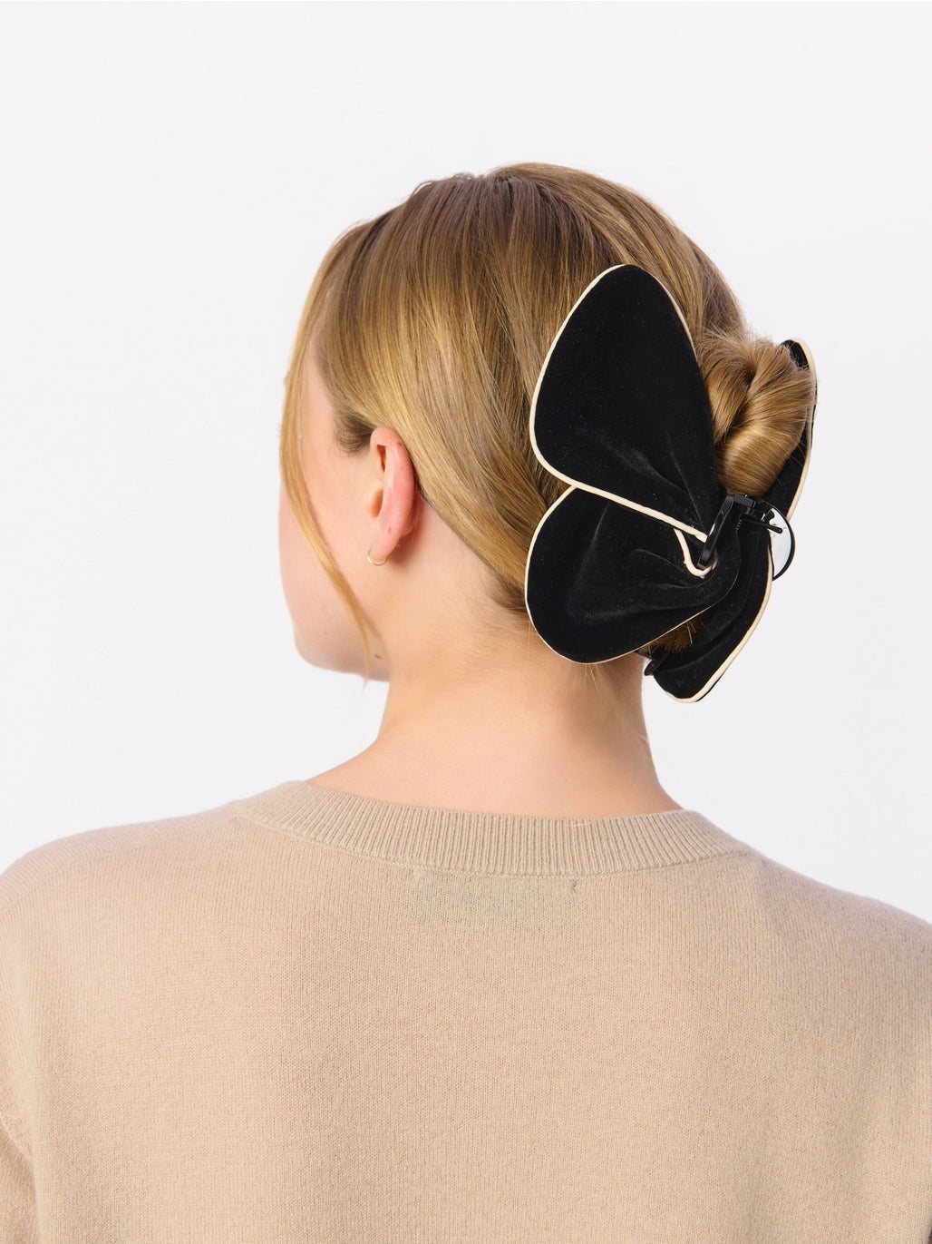 velvet claw clip