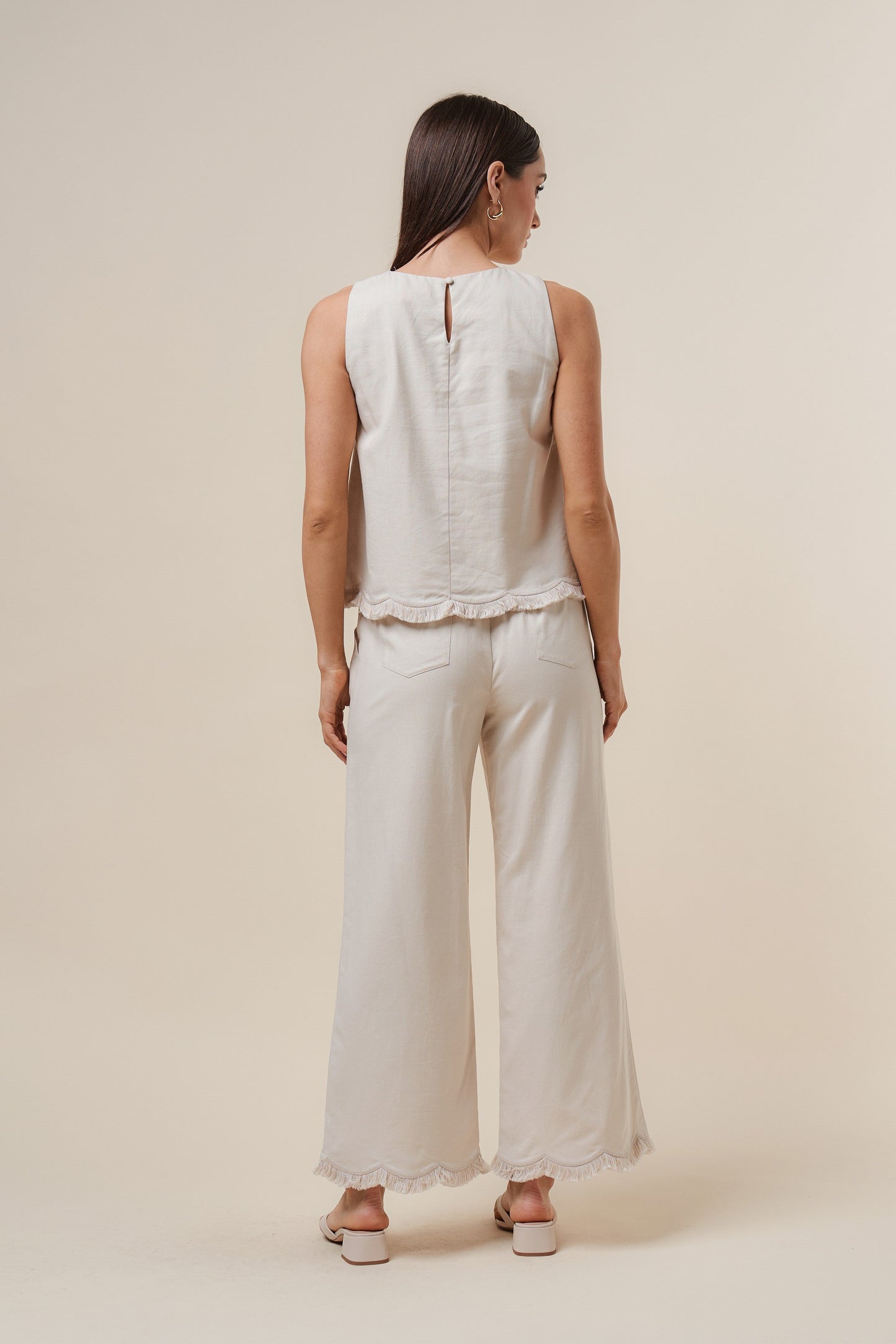 wave hello fringe tank