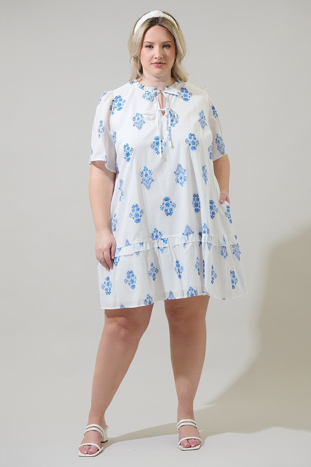 yila floral mini dress-curvy