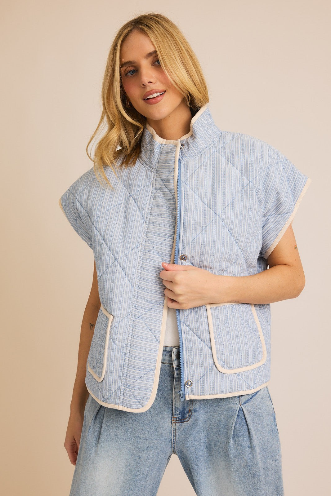 zip up quilted gauze vest